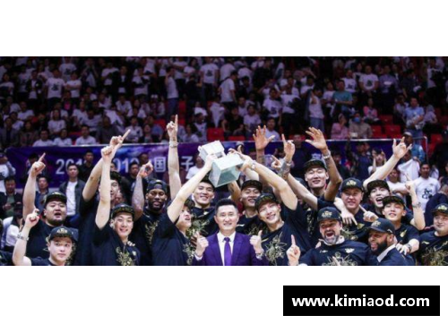 星光彩票CBA球队深陷危机，赛季前景堪忧，球迷呼吁管理层尽快解决 - 副本