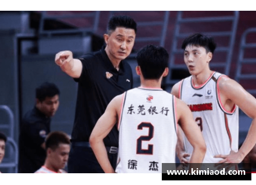 星光彩票CBA焦点之战!广东宏远VS北控队,周琦硬磕双塔,杜锋力争开门红 - 副本 - 副本